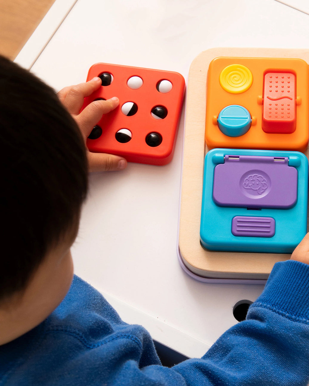 Fat Brain PlayTab Essentials Set