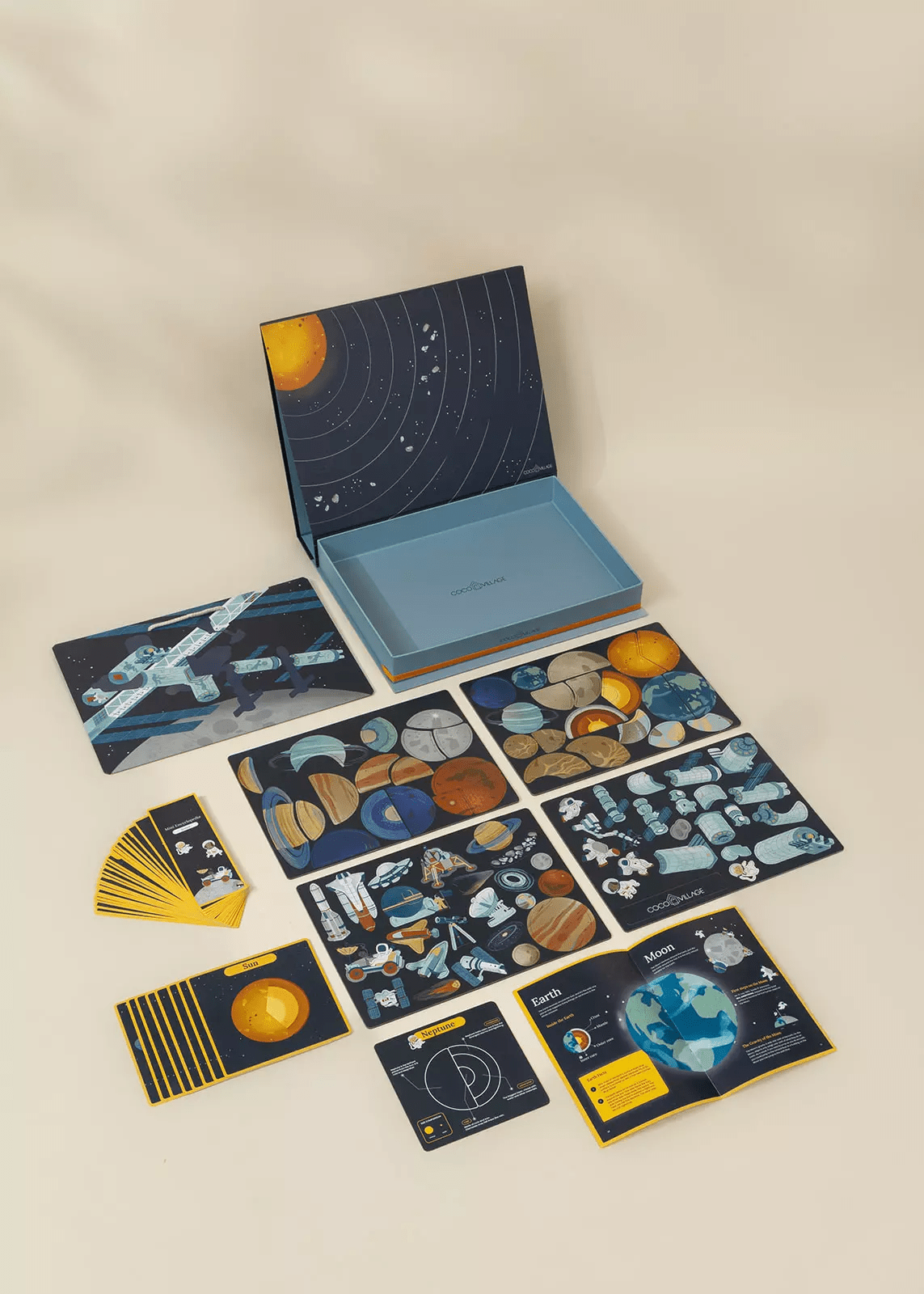 Coco Village Interactive & Magnetic Encyclopedia – Space Discovery (French Version)