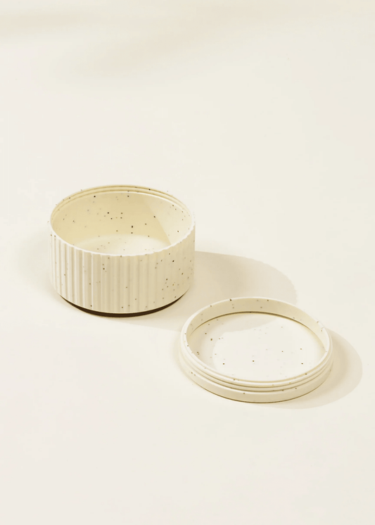 Coco Village Silicone Snack Bowl with Lid – Pottery Collection