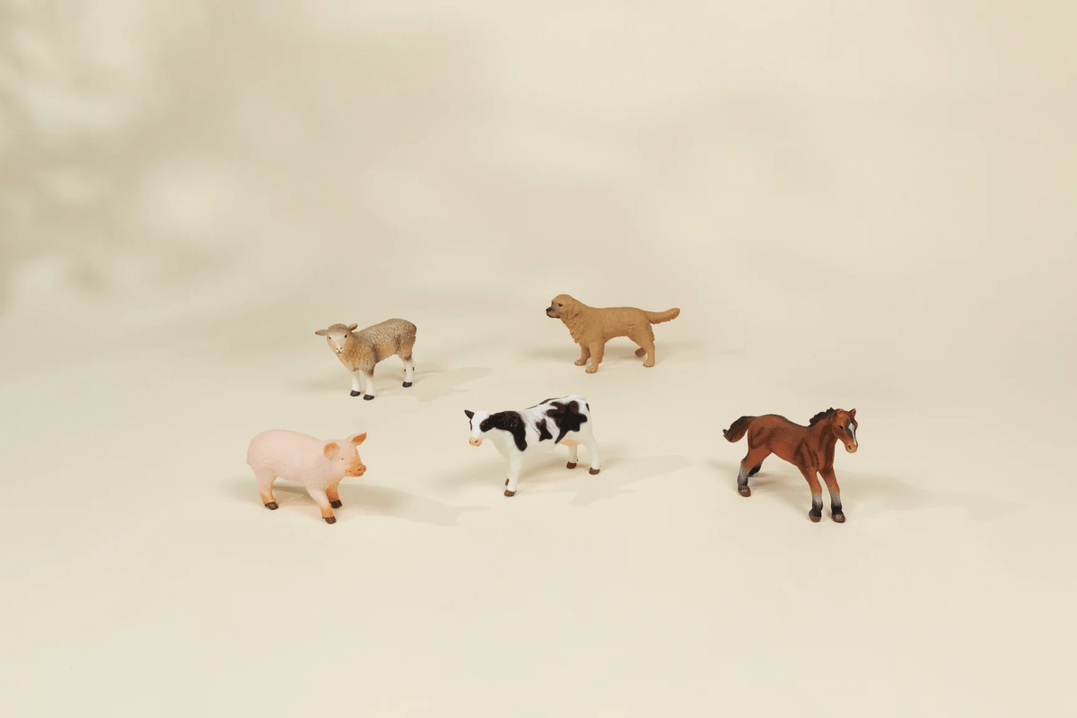 Large Farm Animal Play Figurine – Pig
