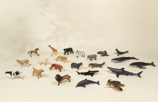 Large Sea Life Animal Play Figurine – Dolphin
