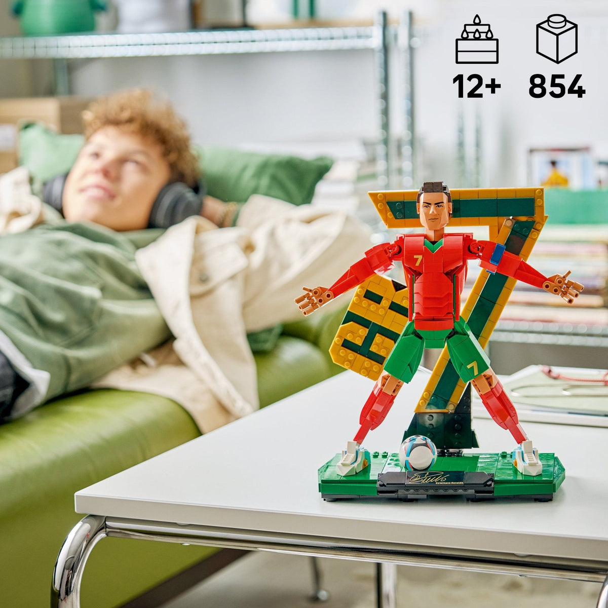 LEGO® Editions Cristiano Ronaldo – Soccer Legend 43016
