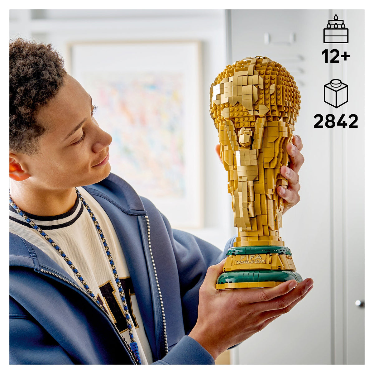 LEGO® Editions FIFA World Cup Official Trophy 43020
