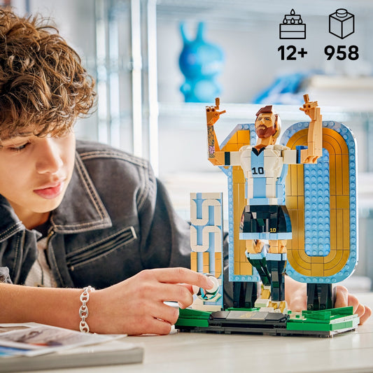 LEGO® Editions Lionel Messi – Soccer Legend 43015