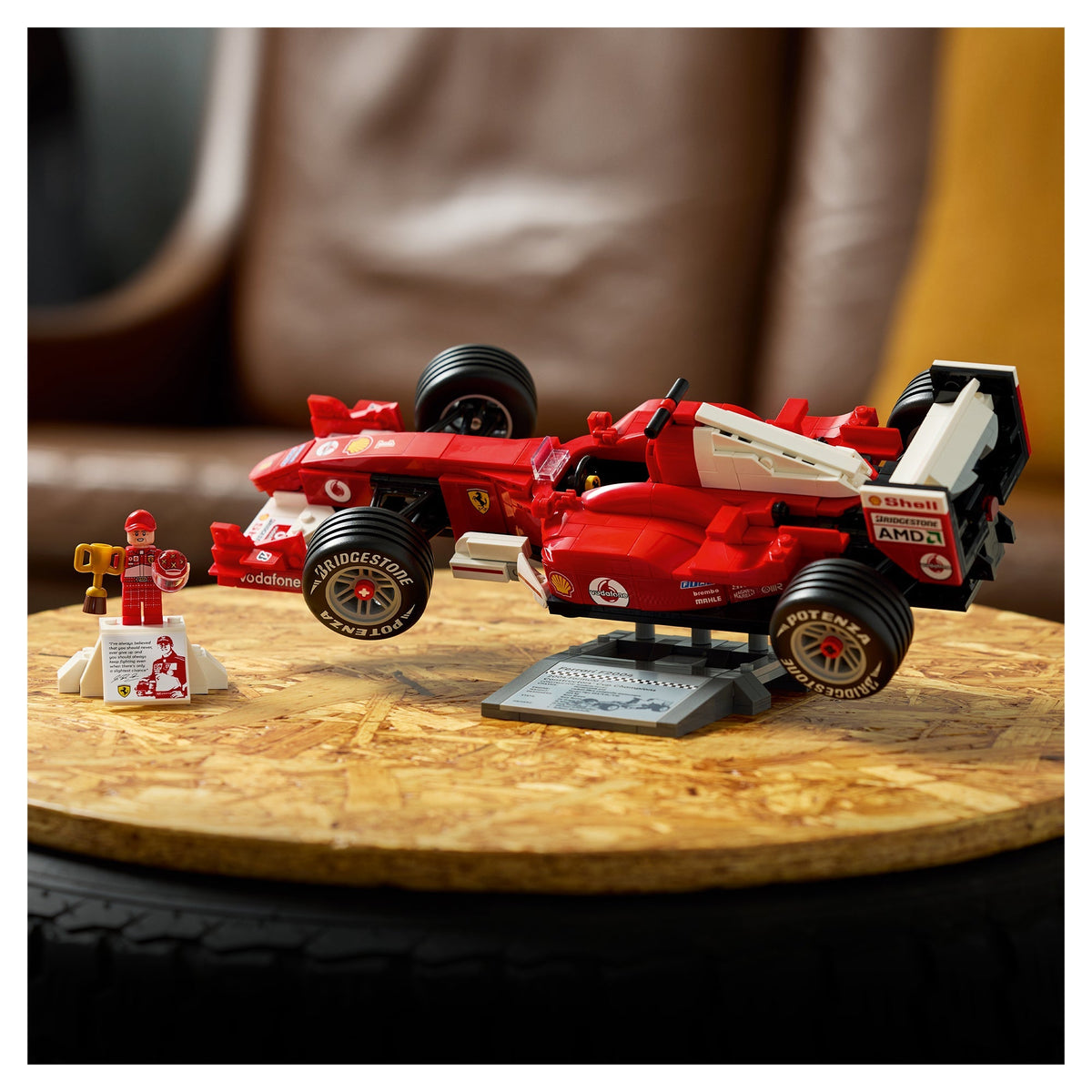 LEGO® Icons Ferrari F2004 & Michael Schumacher 11375