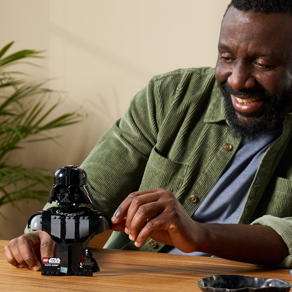 LEGO® Star Wars Darth Vader Bust 75439